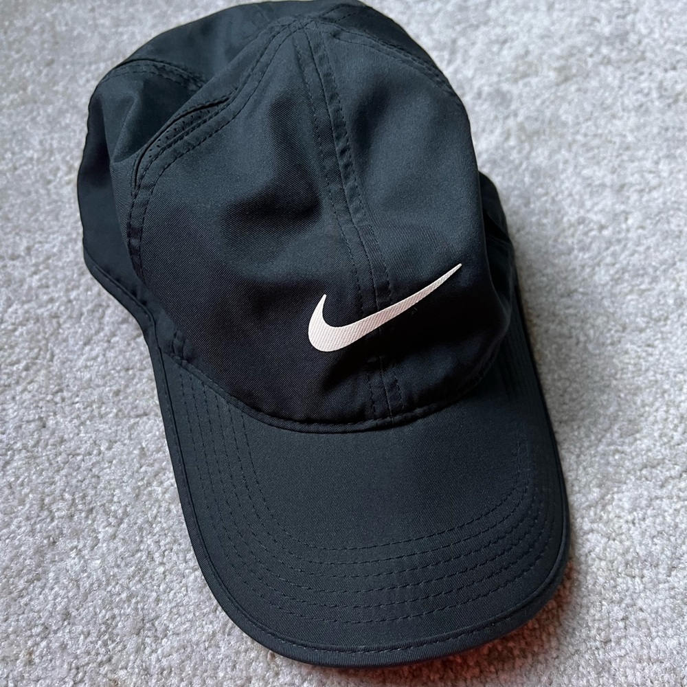 Womens Nike Hat